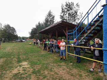 Včera sa odohral na domácej pôde futbalový zápas. Domáce družstvo vyhralo 3:1 nad FK Kobyly. Na záver patrí VEĽKÉ poďakovanie Lukášovi Voškovi, ktorý navaril a sponzoroval  guláš pre futbalistov a fanúšikov futbalu, všetci si pochutnali na výbornom guláši.